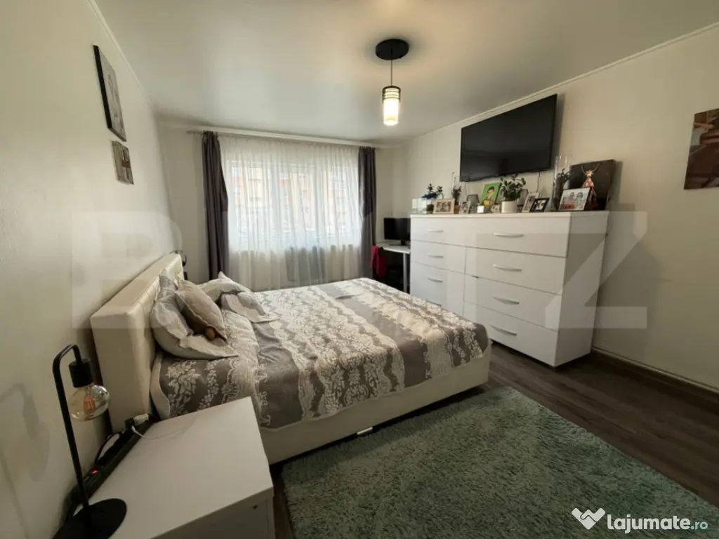 Apartament 3 camere, 54 mp, etaj intermediar, cartier Burduj 