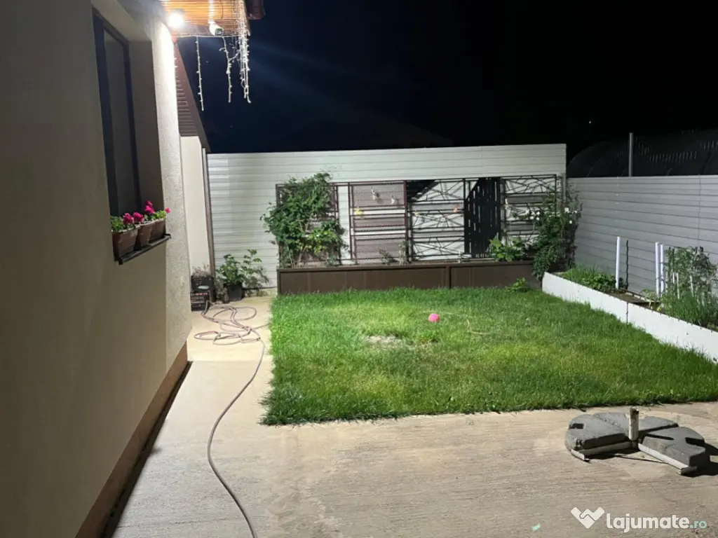 Casă ultrafinisată în Săsar, 600 mp teren, 2021 