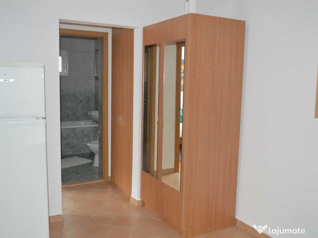 Proprietar apartament 2 Camere Decomandat, Et.2, Aviatiei, metrou Aurel Vlaicu 