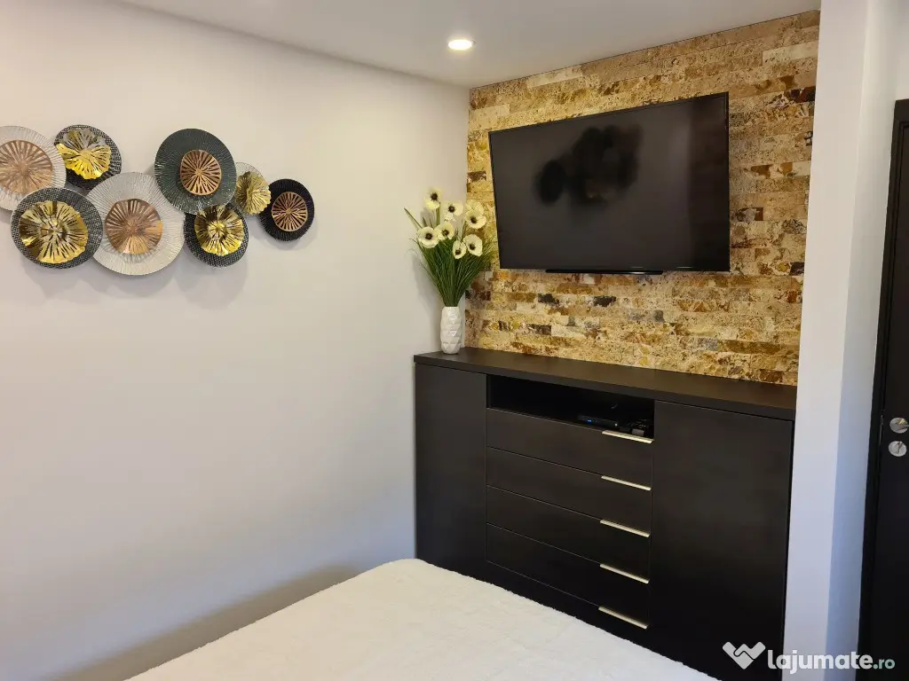 Apartament 2 camere Decebal et 2