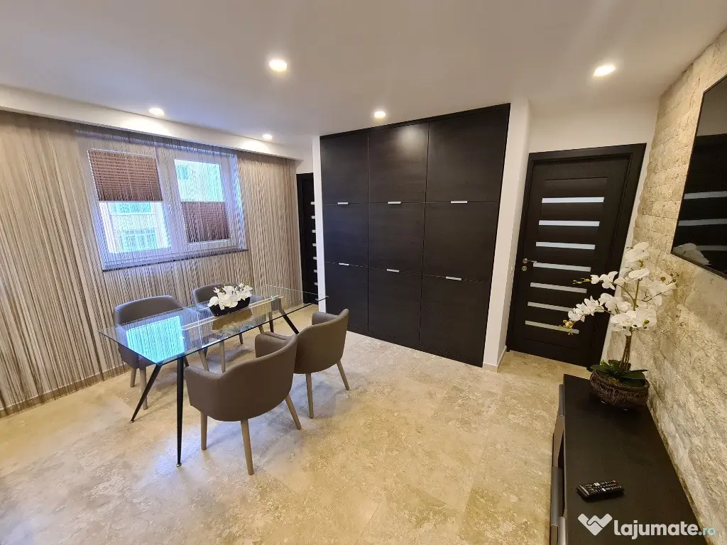 Apartament 2 camere Decebal et 2