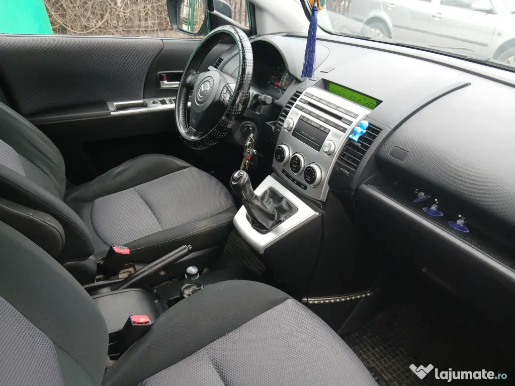 Mazda 5 Se oferă spre vânzare 