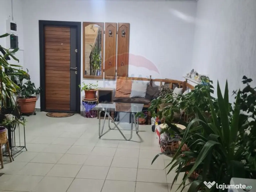 Apartament cu 3 camere de inchiriat la etajul 1 