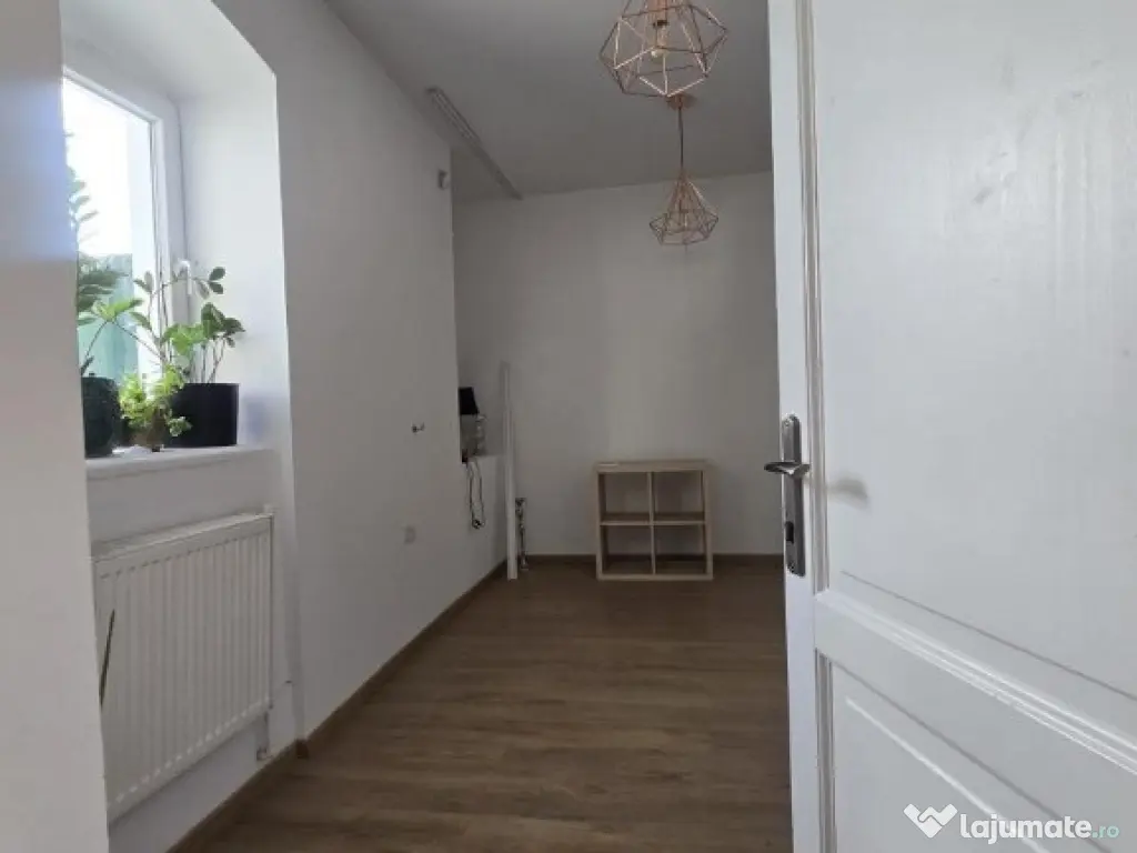 Centru, spatiu birouri, 69mp, gaze, inchirieri Constanta 