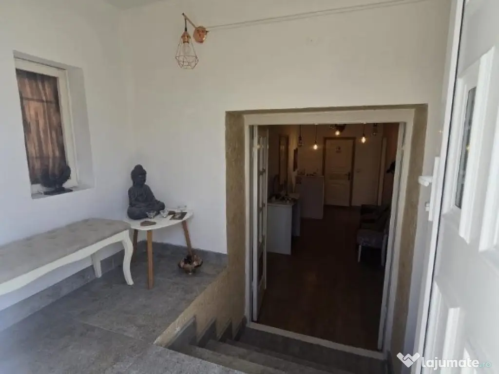 Centru, spatiu birouri, 69mp, gaze, inchirieri Constanta 