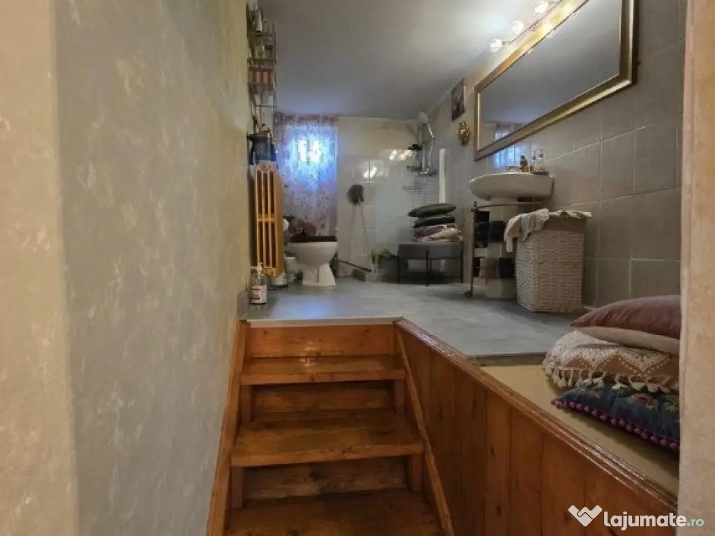 Centru, spatiu birouri, 69mp, gaze, inchirieri Constanta 