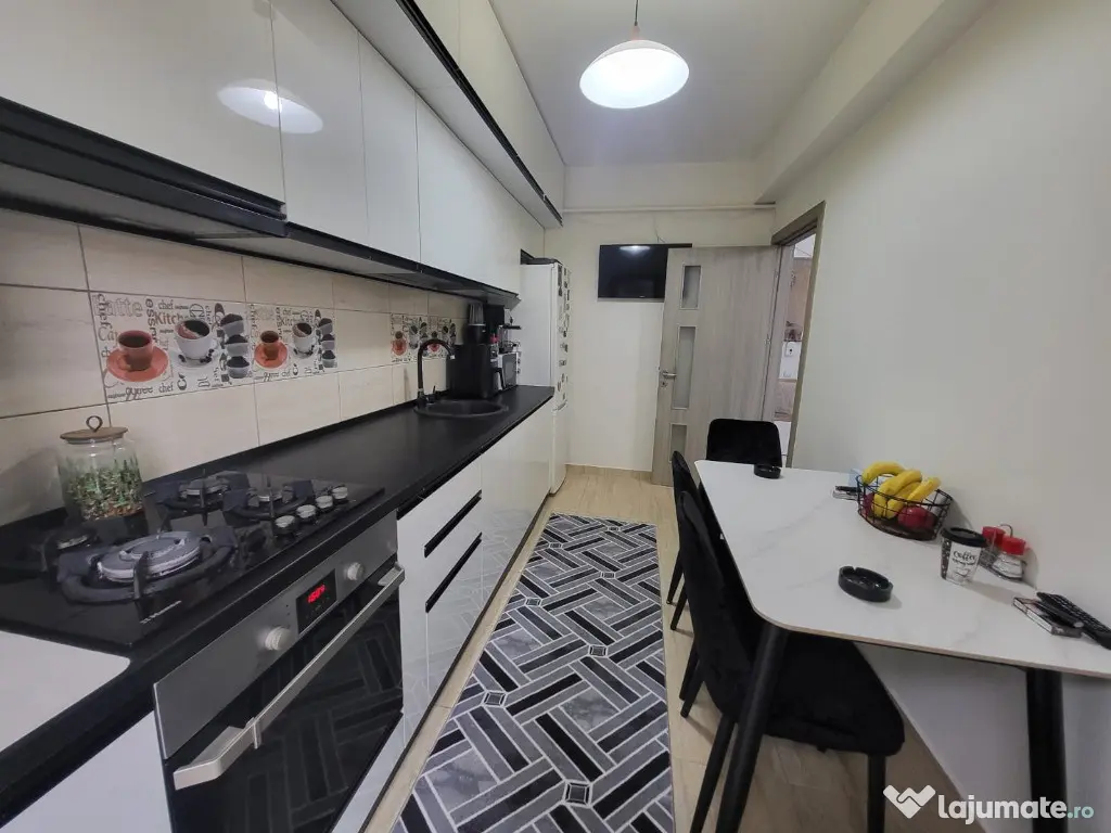 Apartament cu 2 camere | Mobilat complet | Curte | Loc de parcare