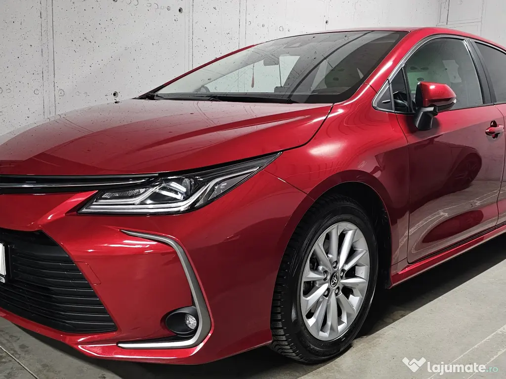Corolla Sedan 1.6 Benzina Manuala Echipare Dynamic Plus (2020)