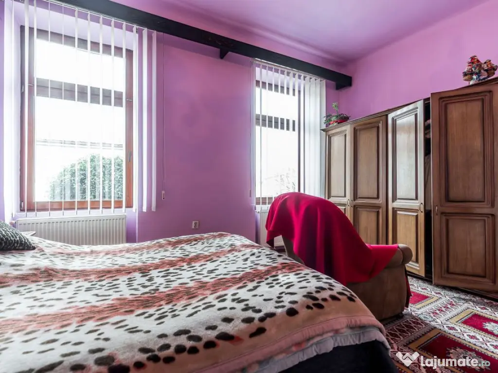 Apartament cu 3 Camere la Casă pe Strada I.L. Caragiale,... 