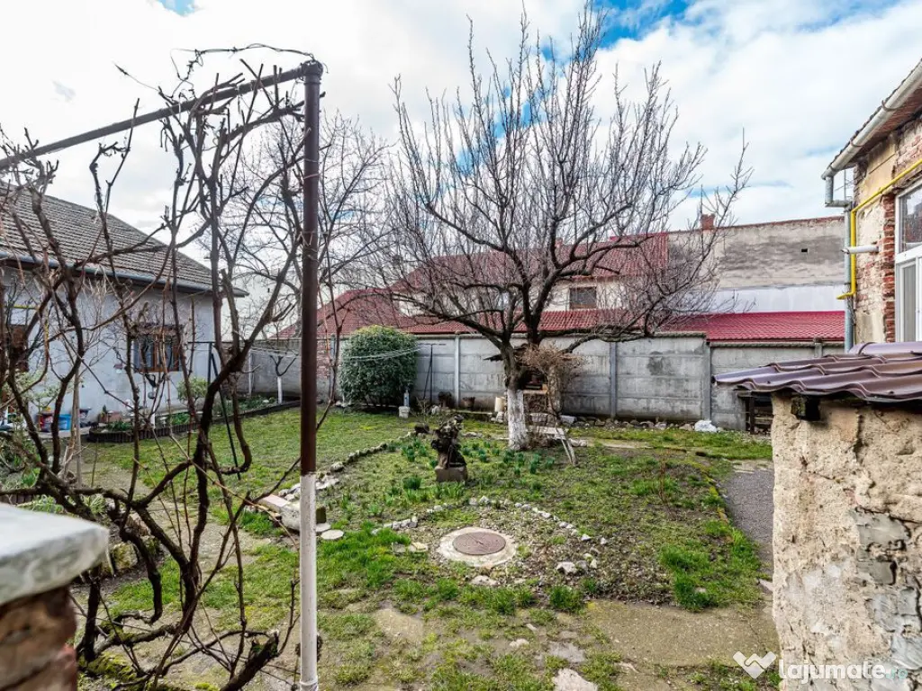 Apartament cu 3 Camere la Casă pe Strada I.L. Caragiale,... 