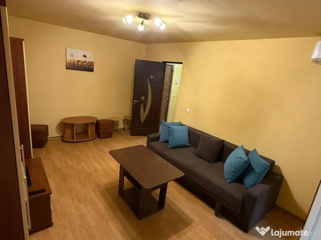 Garsoniera decomandata in Km 4-5, langa scoala 37