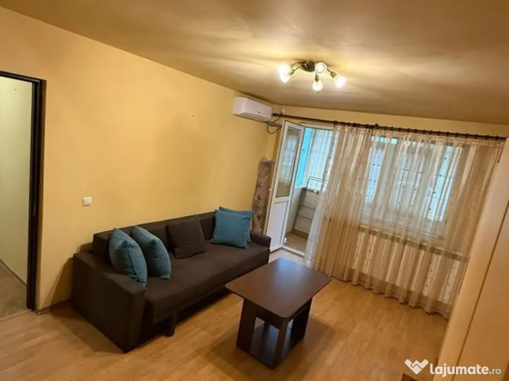 Garsoniera decomandata in Km 4-5, langa scoala 37