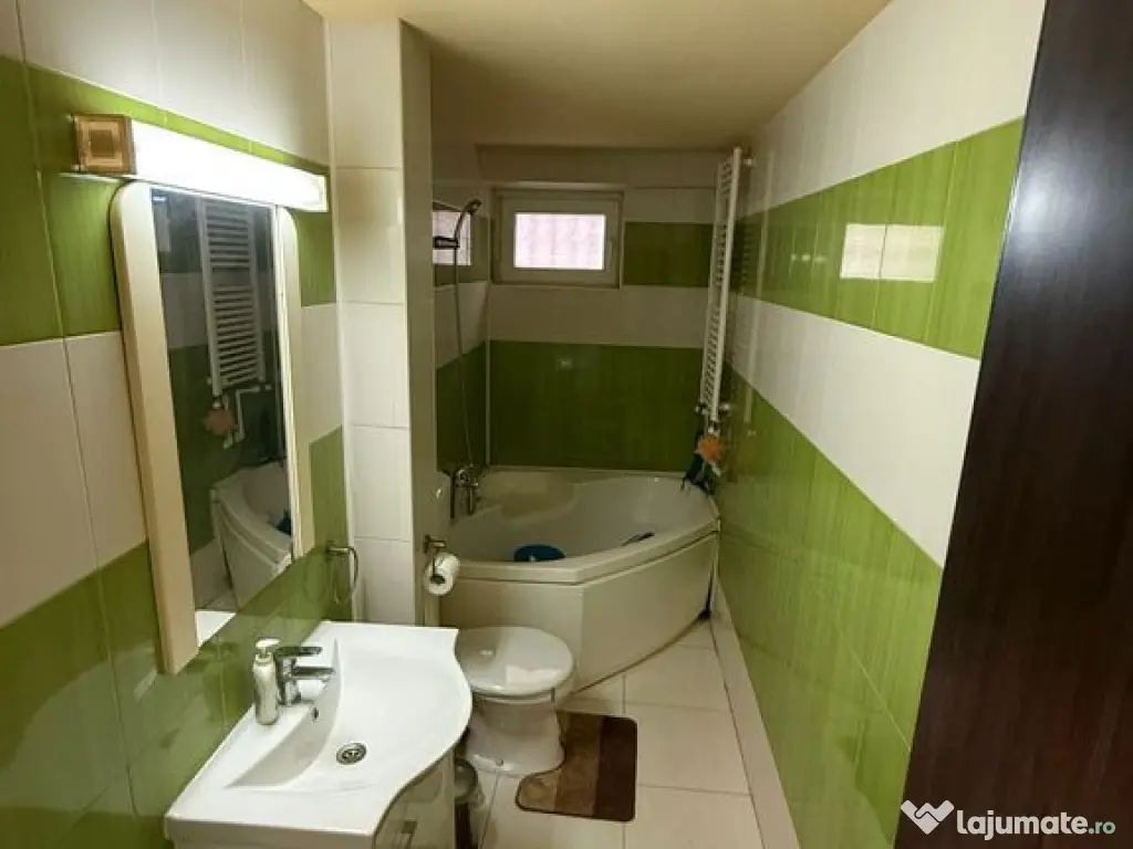 Garsoniera decomandata in Km 4-5, langa scoala 37