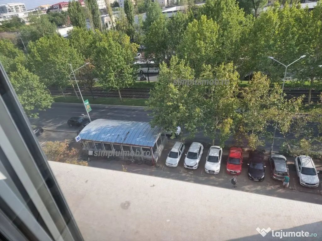 2 camere Metrou Titan Renovat 