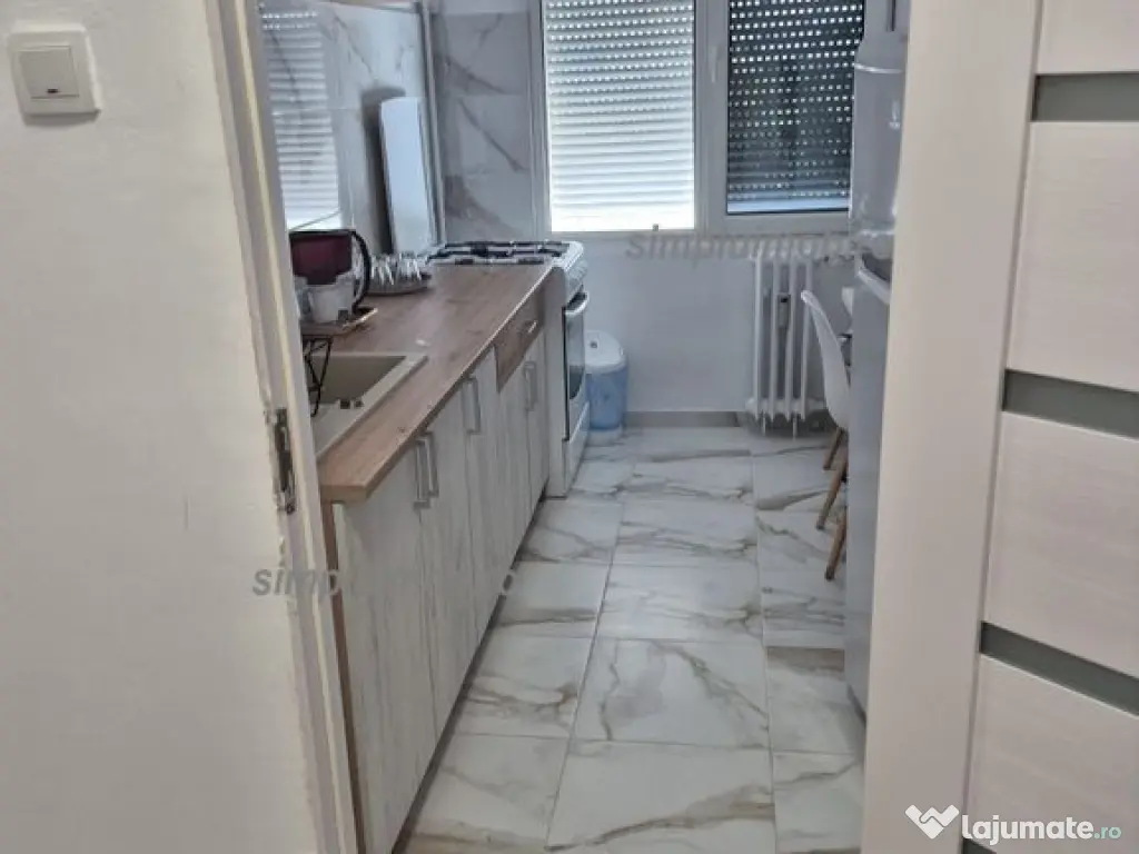 Renovat Metrou Titan 2 Camere 