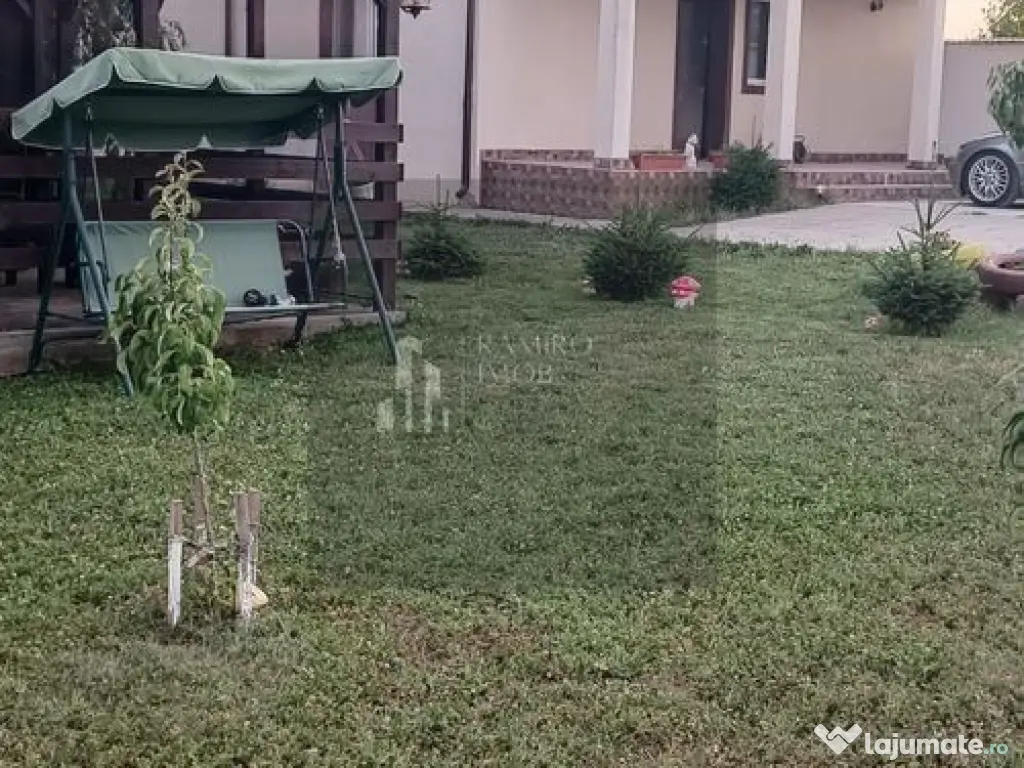 Casa P+M+ teren 700mp Adunatii-Copaceni 