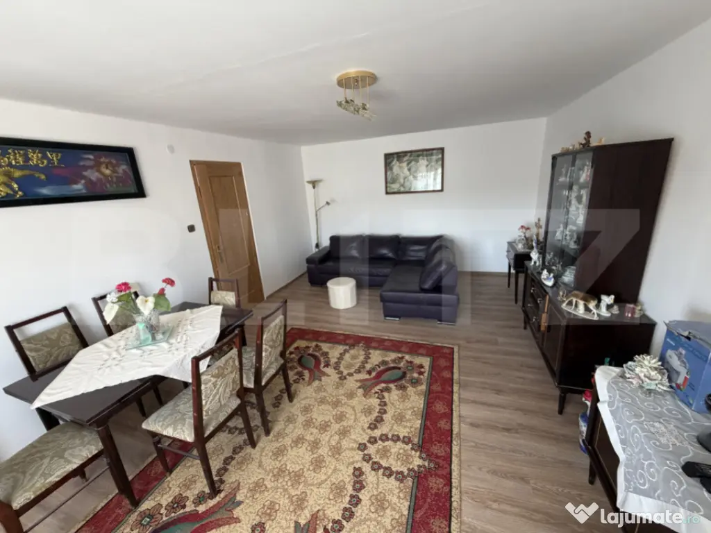 Apartament 2 camere decomandat, Centru Aiud 