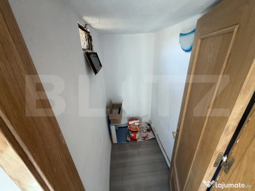 Apartament 2 camere decomandat, Centru Aiud 
