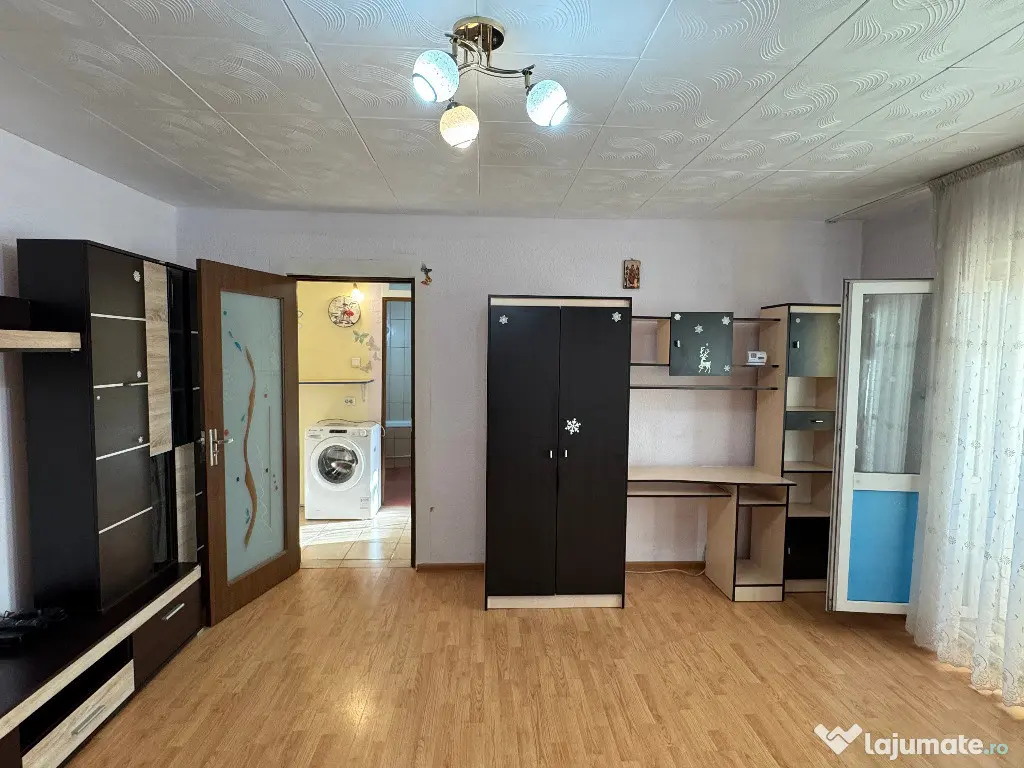 2 cam, 58 mp, etaj 3, zona Zahana - str. Toamnei