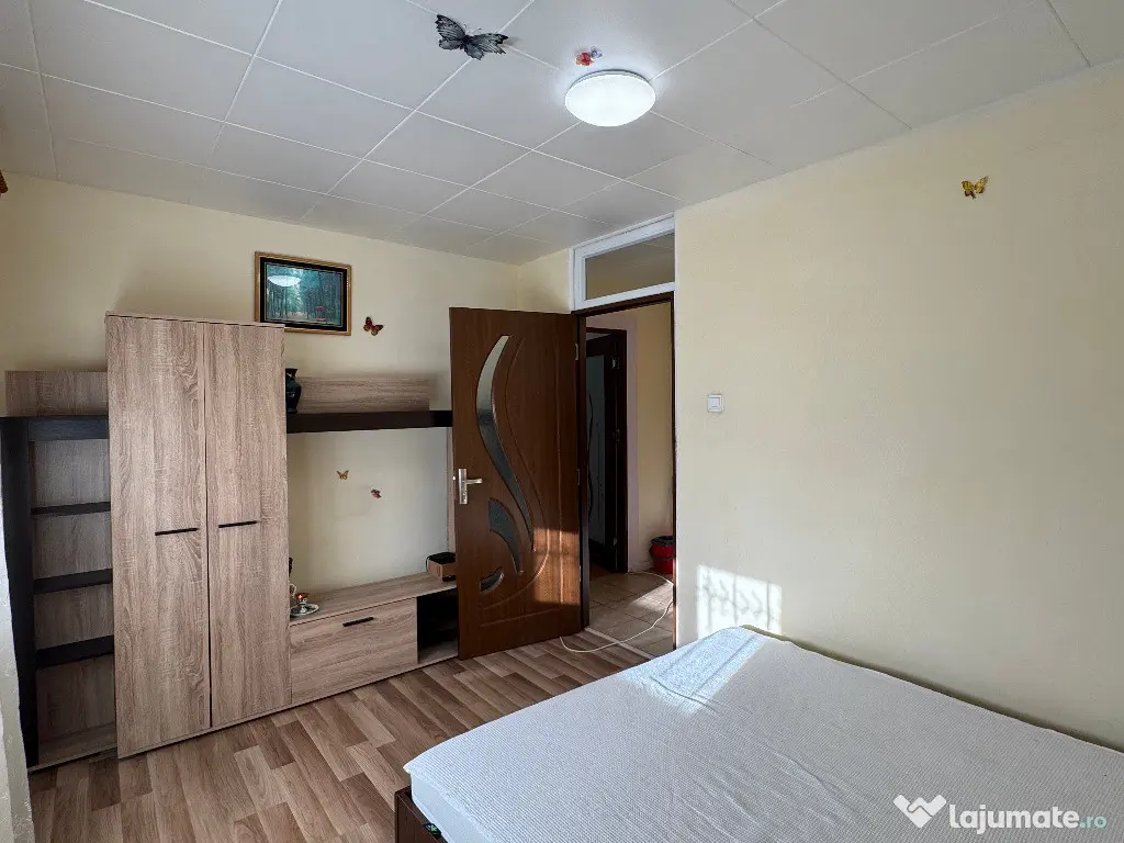 2 cam, 58 mp, etaj 3, zona Zahana - str. Toamnei