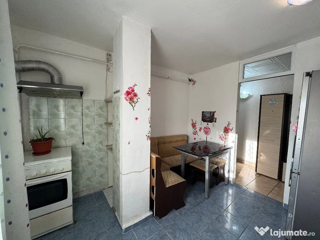 2 cam, 58 mp, etaj 3, zona Zahana - str. Toamnei