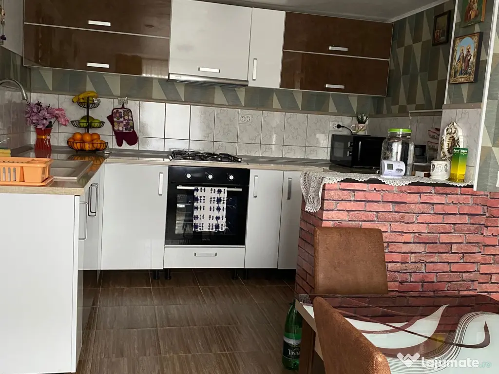 Casa de vânzare Samurcasi-Crevedia 