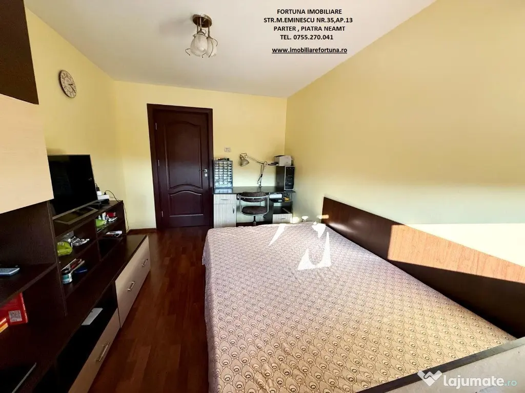 Proprietate com.Girov,compusa din casa,anexe si 880 mp teren 