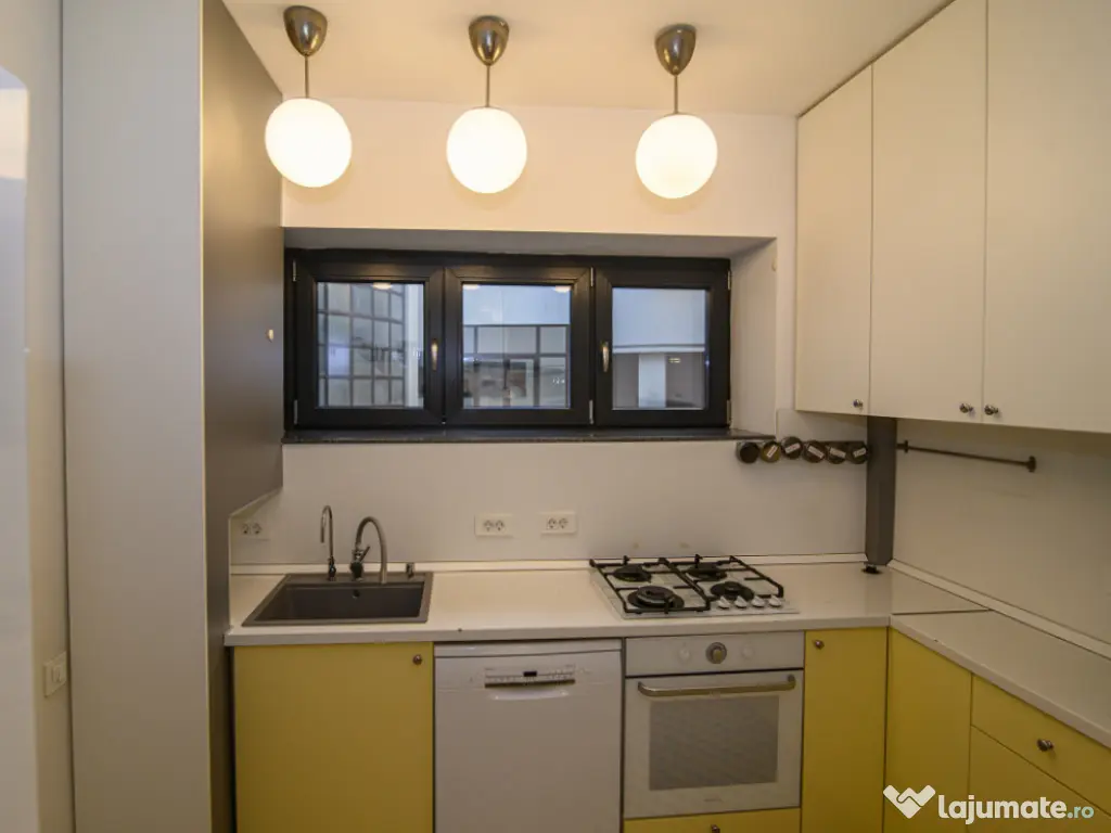 Calea Victoriei | Apartament unic 140 mp, 5 camere | Imobil 