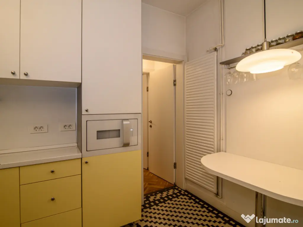 Calea Victoriei | Apartament unic 140 mp, 5 camere | Imobil 