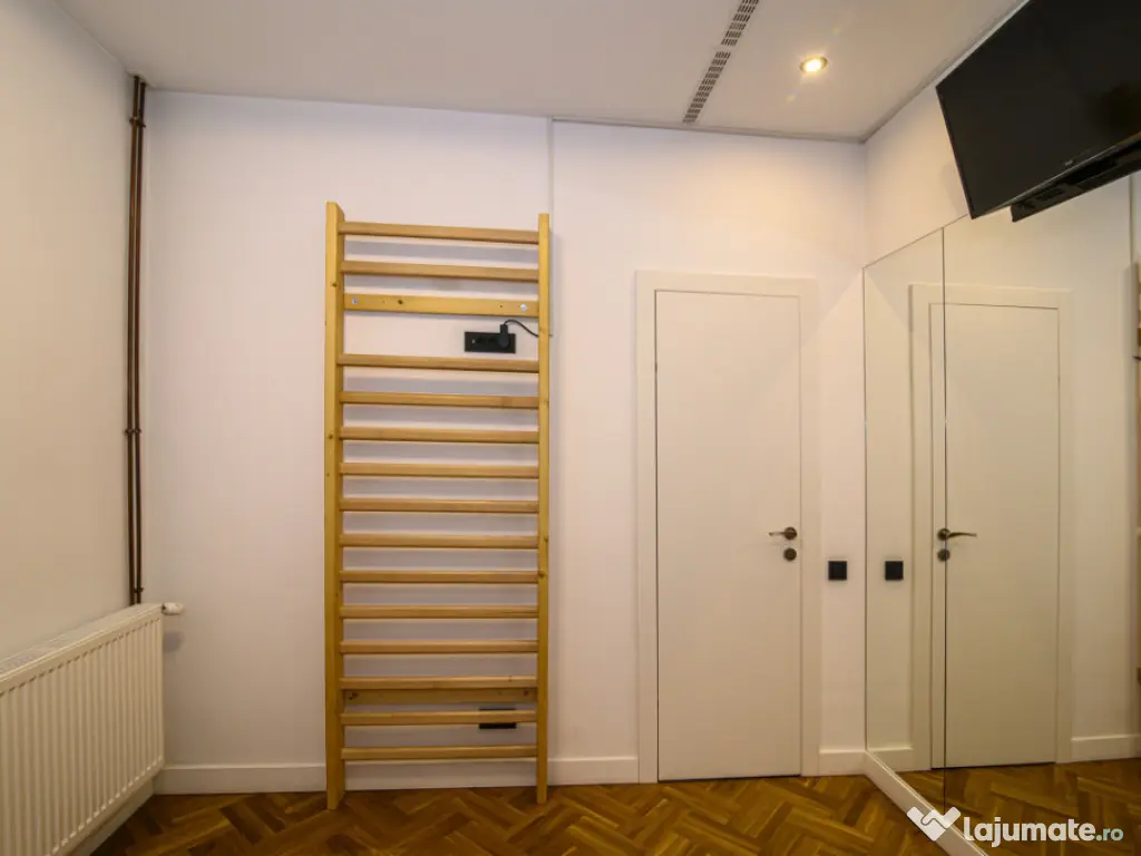 Calea Victoriei | Apartament unic 140 mp, 5 camere | Imobil 