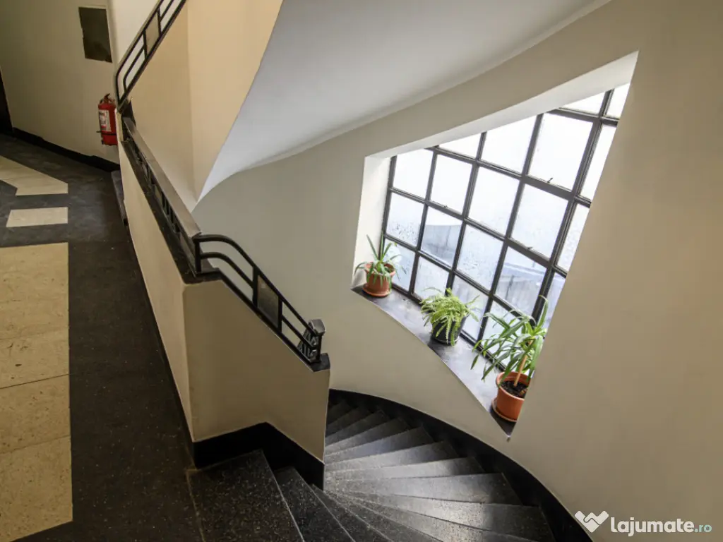 Calea Victoriei | Apartament unic 140 mp, 5 camere | Imobil 