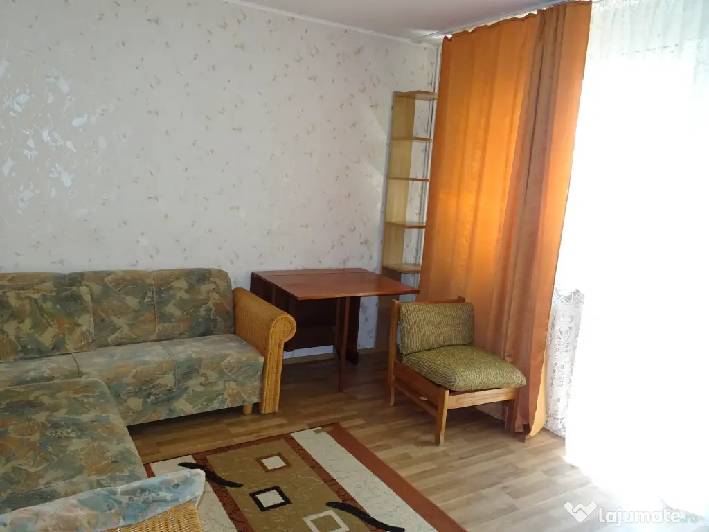 Inchiriez apartament 3 camere langa statia de metrou 1 Decembrie 1918 (50m) 