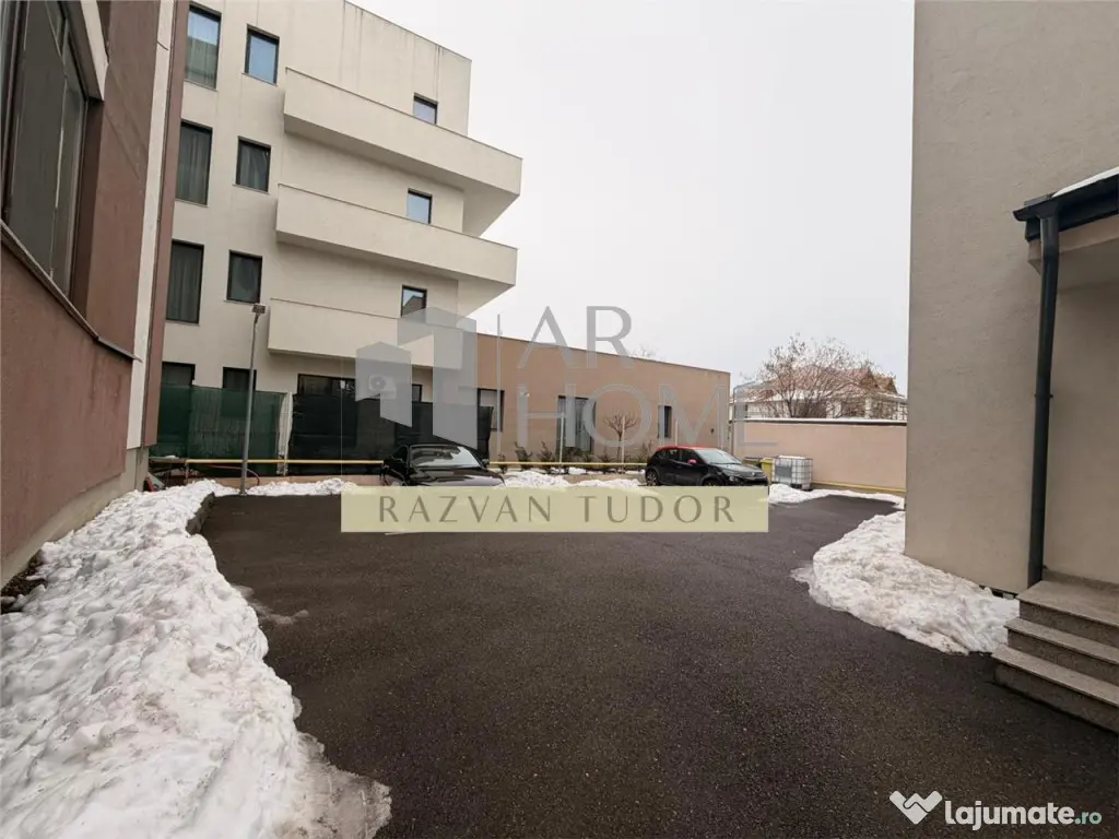 Apartament 3 camere lux , loc parcare , bloc nou , Ploiesti