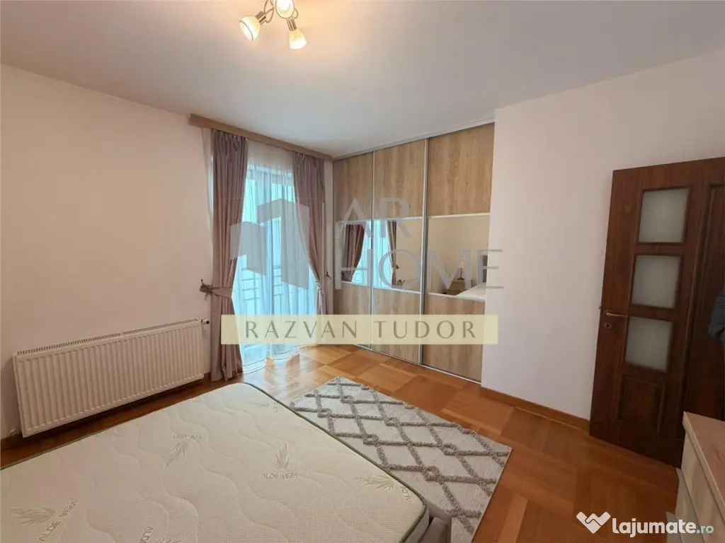 Apartament 3 camere lux , loc parcare , bloc nou , Ploiesti