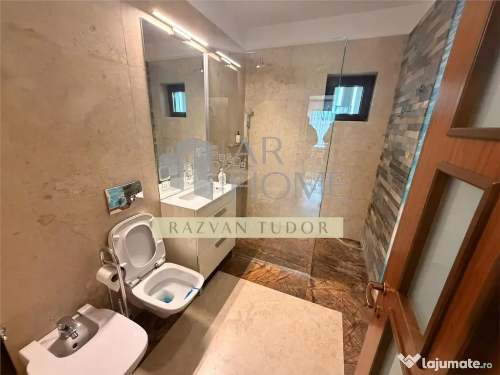 Apartament 3 camere lux , loc parcare , bloc nou , Ploiesti