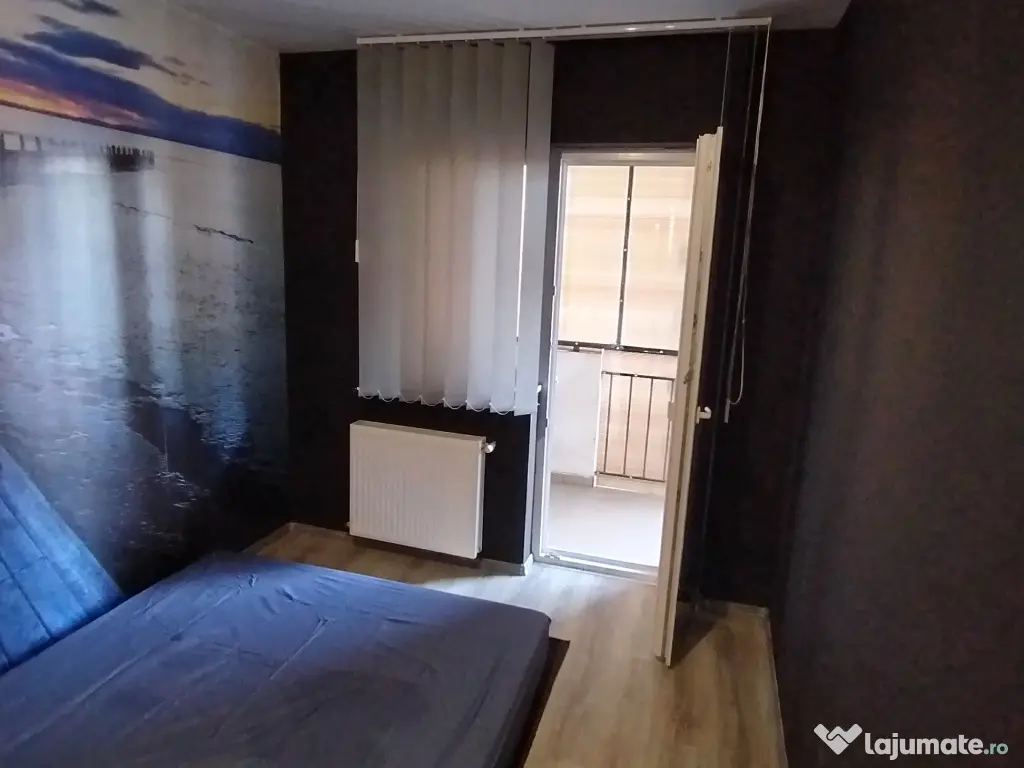 Vand apartament 2 camere. 