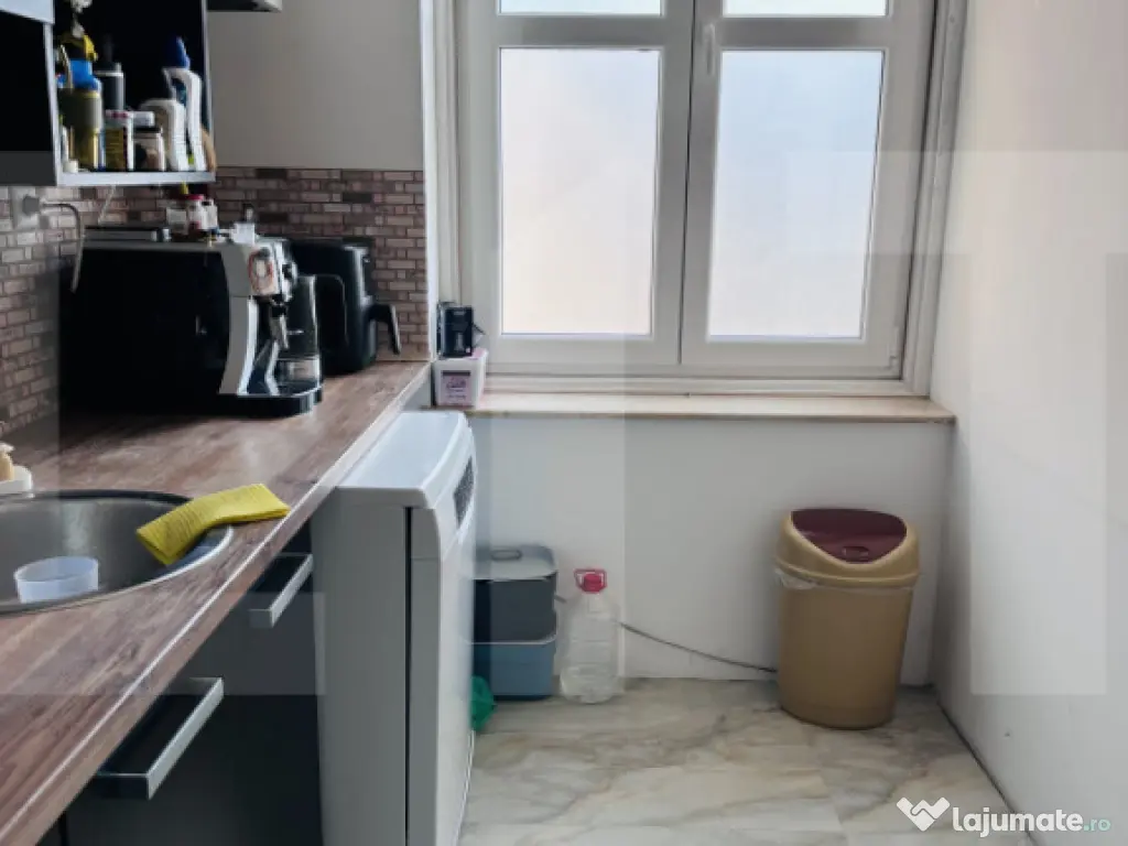 4 Camere Ultracentral, 90 mp utili, Etaj 2, Renovat 