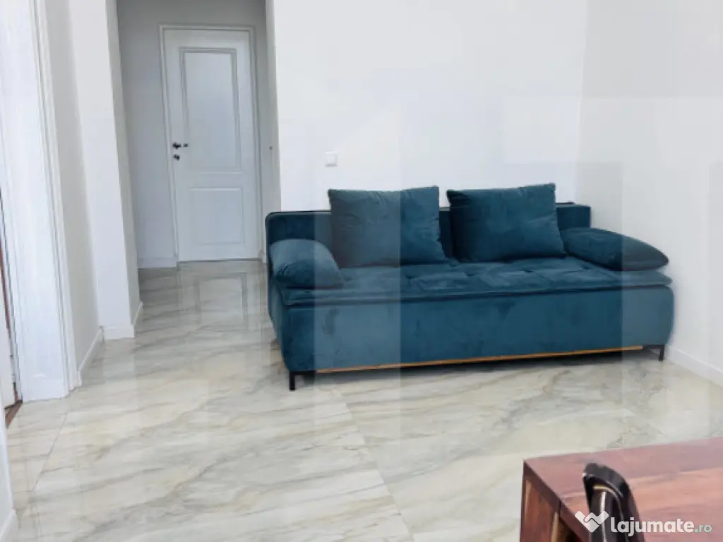 4 Camere Ultracentral, 90 mp utili, Etaj 2, Renovat 