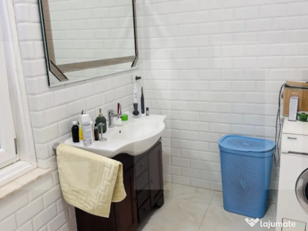 4 Camere Ultracentral, 90 mp utili, Etaj 2, Renovat 