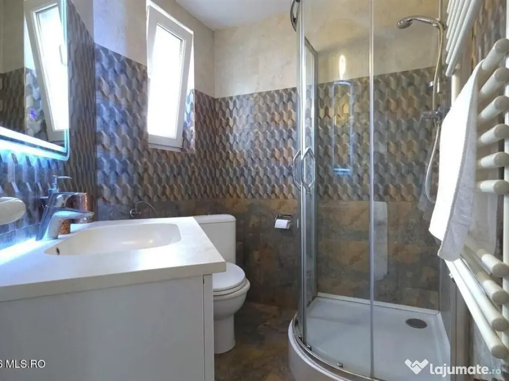 Mamaia Nord - Phoenicia Resort, casa de vacanta la mare, ... 