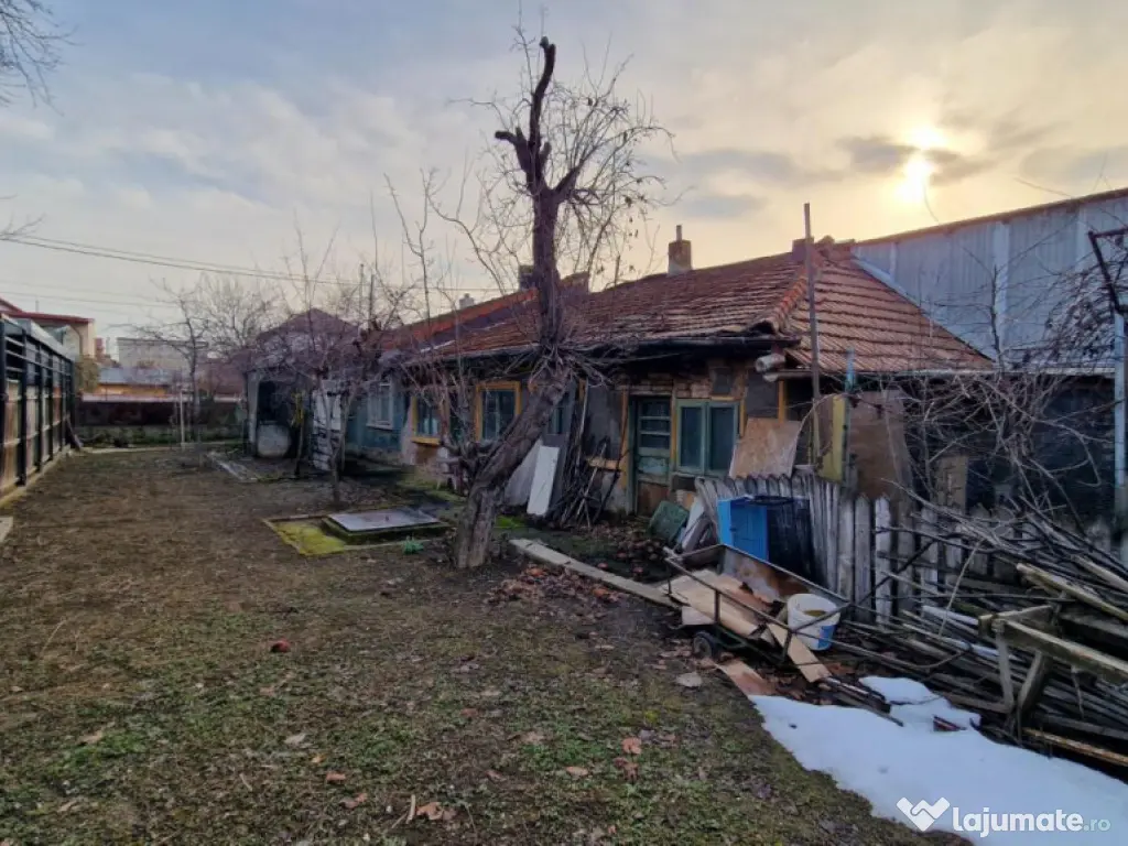 Teren 351mp de vânzare Zona Colentina – Carrefour 