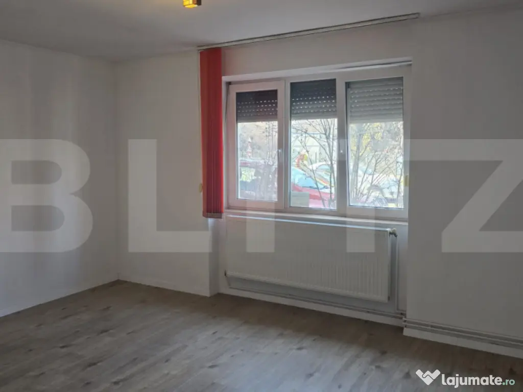 Casa 2 camere. Botizului 500 mp 