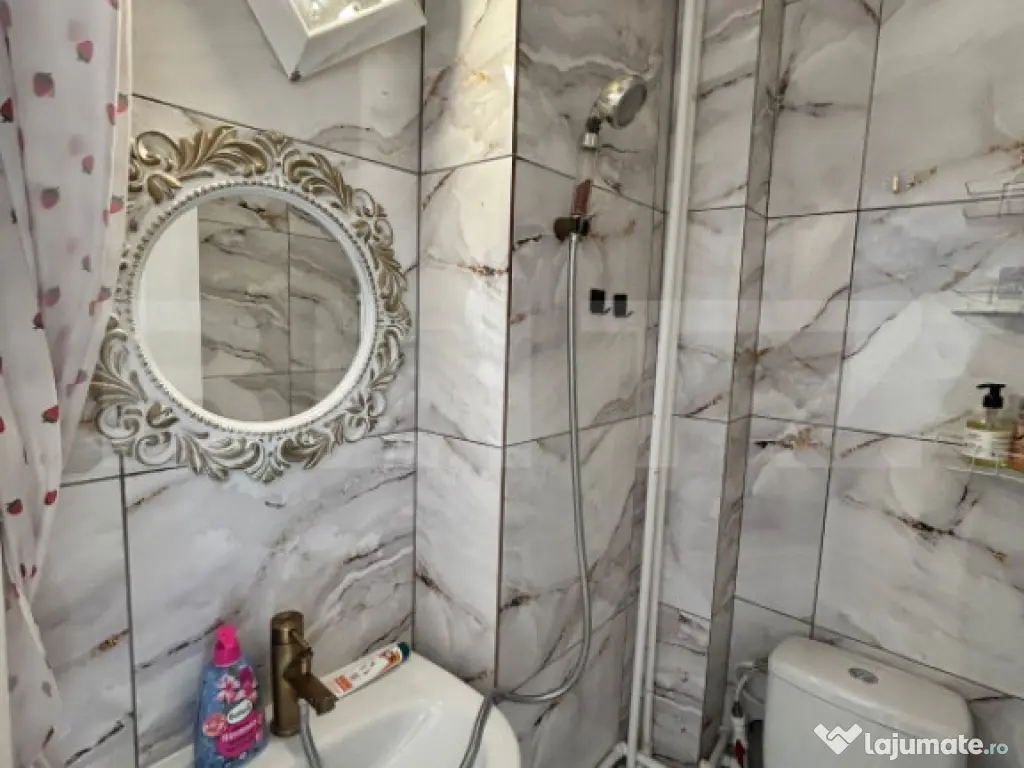 Apartament, renovat, etaj 2, zonă Electroputere Mall 