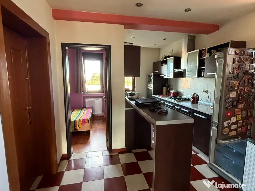 Vand Apartament 4 camere ultracentral DOROBANTI/ASE 
