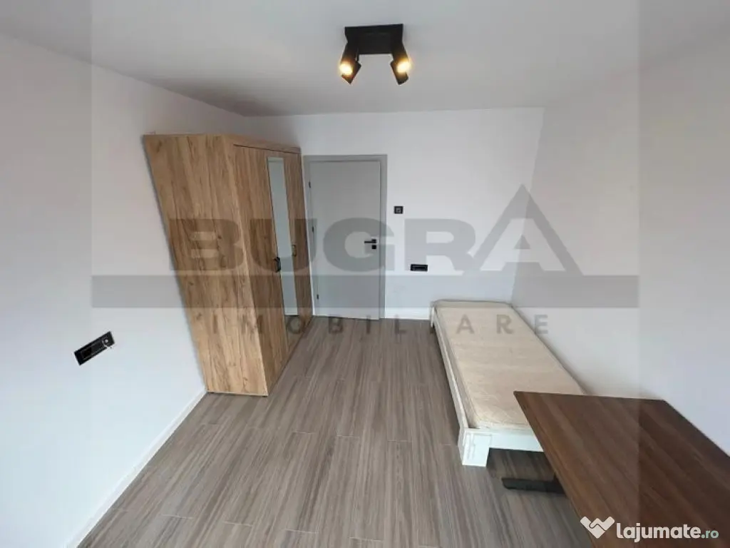 Apartament de 3 camere, modern, 75mp, parcare, zona straz... 