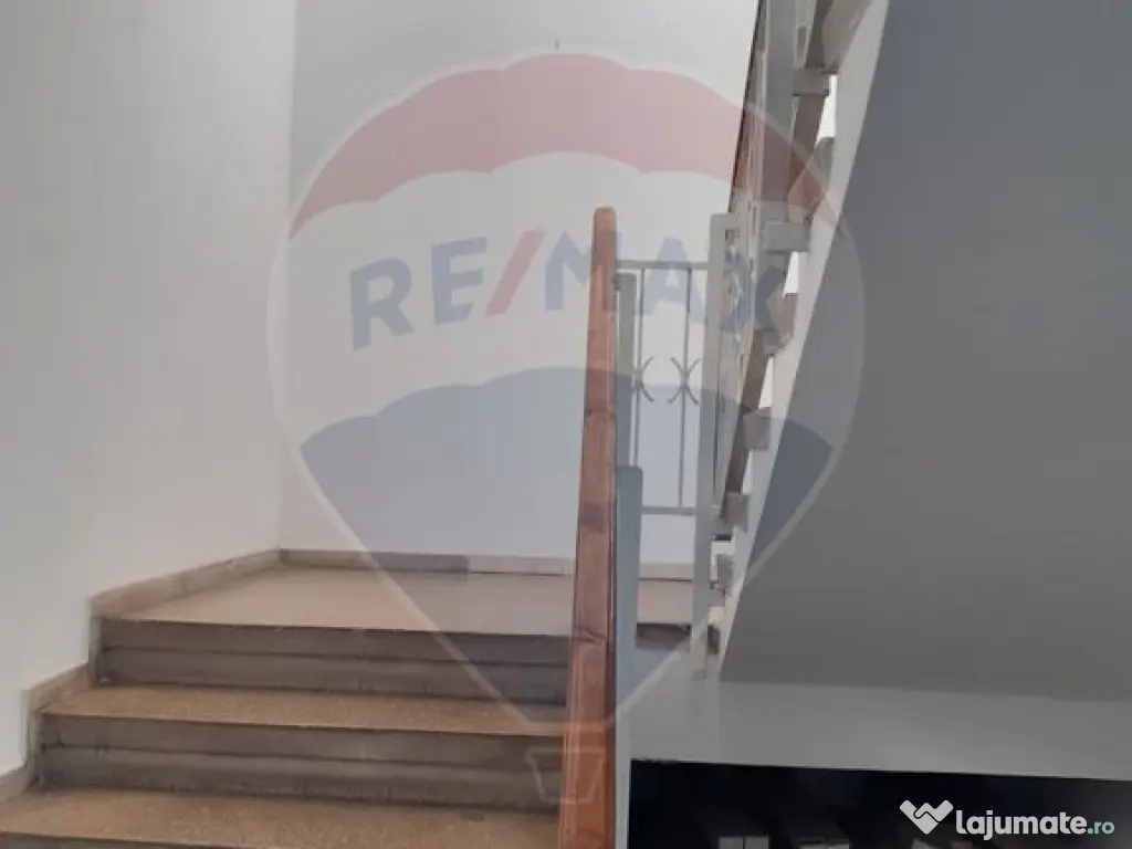 Casa P+E+M | 175mp utili, pretabil clinica/office/reziden... 