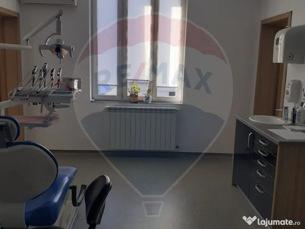 Casa P+E+M | 175mp utili, pretabil clinica/office/reziden... 