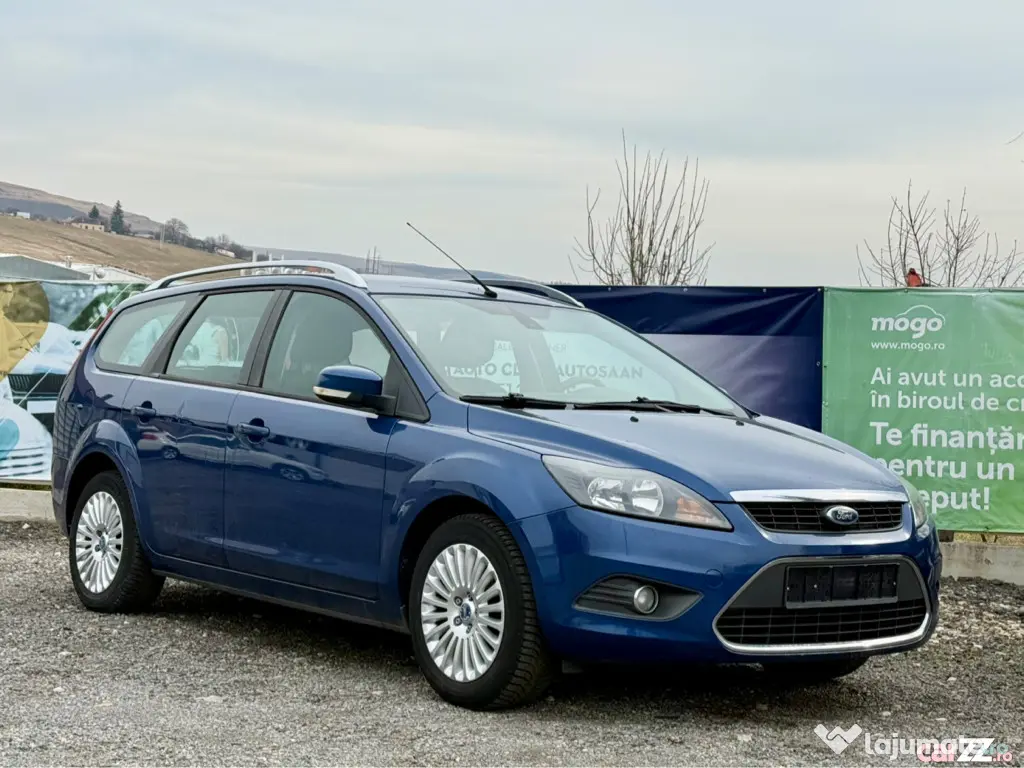 Ford Focus 1.6i 1596 cmc Pilot PDC Clima euro4 