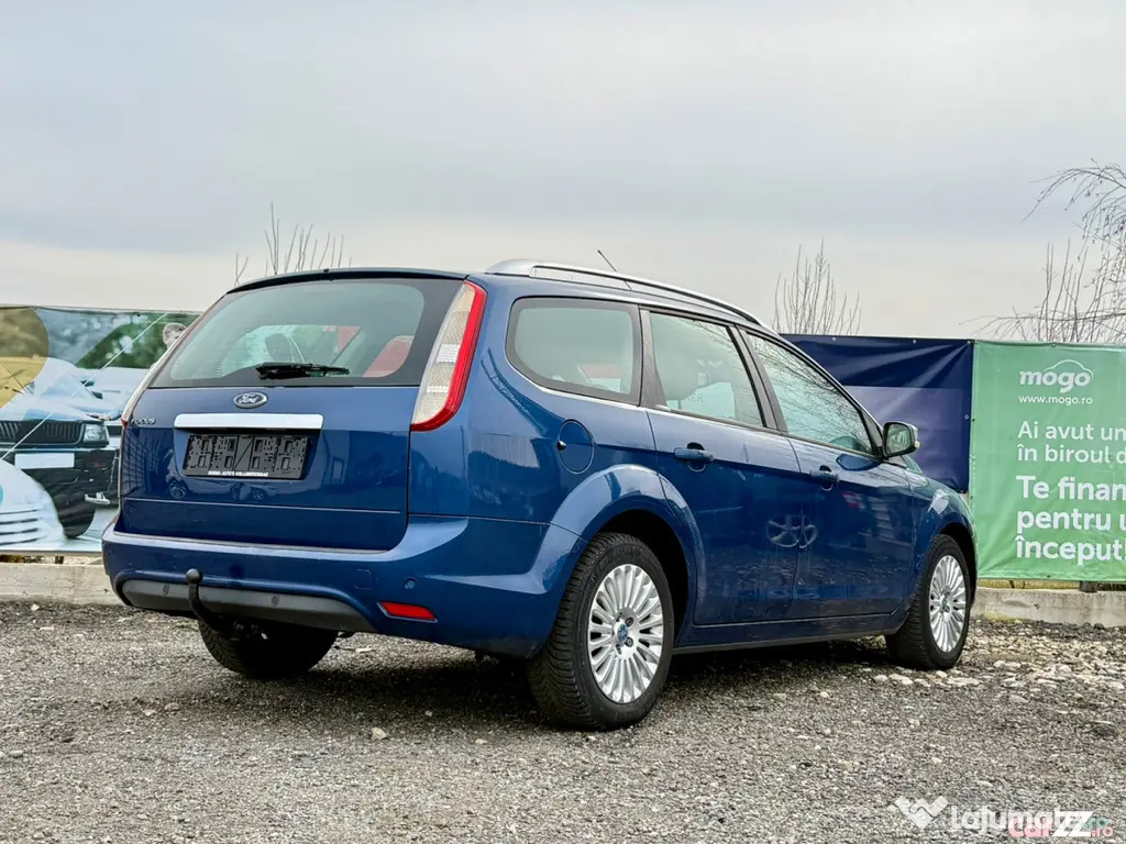 Ford Focus 1.6i 1596 cmc Pilot PDC Clima euro4 