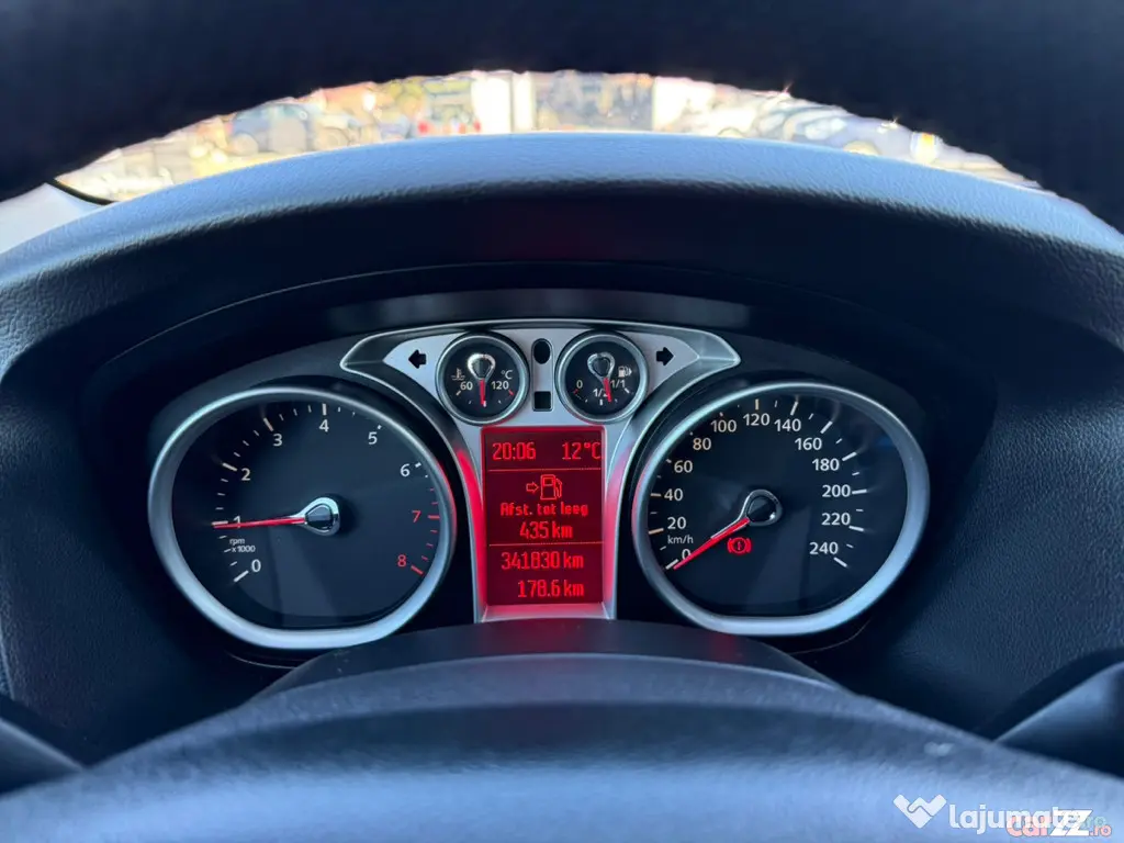 Ford Focus 1.6i 1596 cmc Pilot PDC Clima euro4 